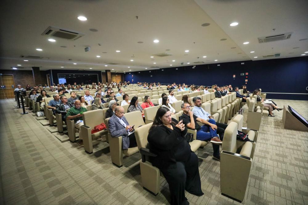 Capa da notícia: Estratégia: Seec organiza encontro para discutir gestão tributária e fiscal